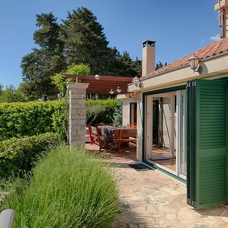 Villa Anja