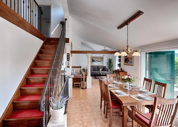 Βίλα Anja Pražnice