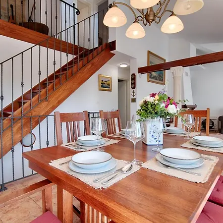 Villa Anja Pražnice