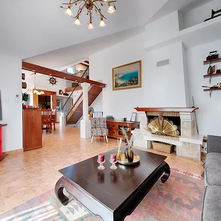 Anja Villa Pražnice